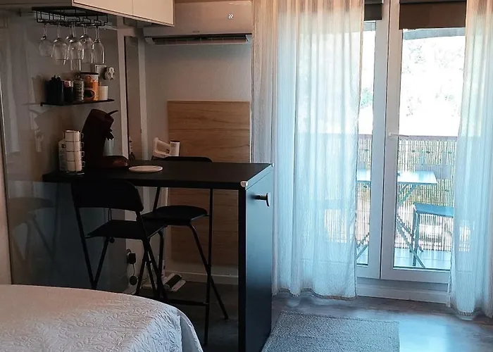 Manhattan Climatise Balcon Ensoleille Parking Proche Montpellier